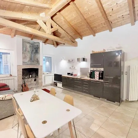 Lucy's Appartement Trieste